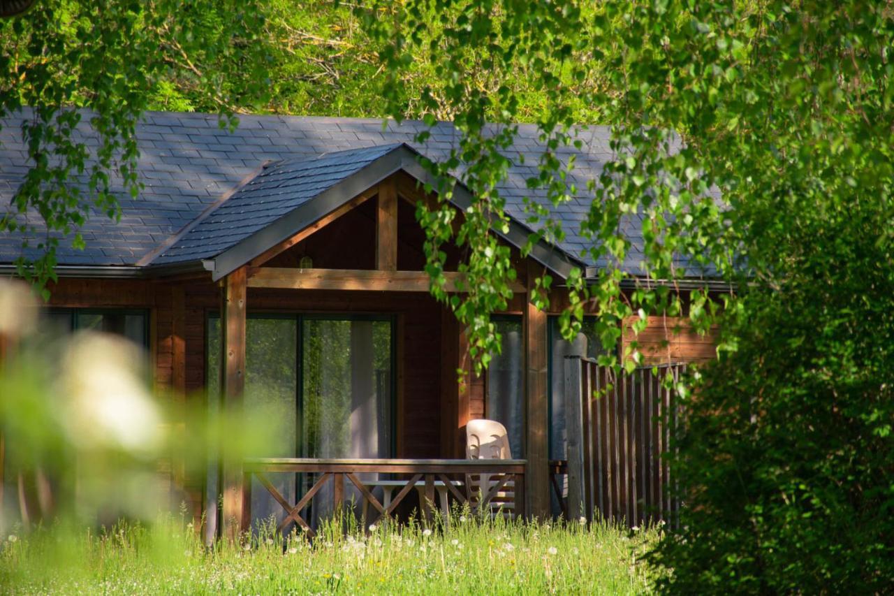 Les Chalets De Booz Saint-Germain-du-Teil Zewnętrze zdjęcie