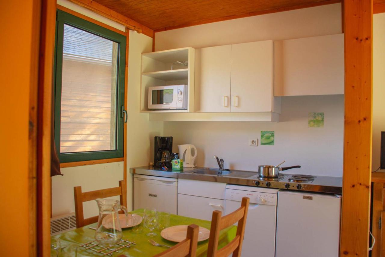Les Chalets De Booz Saint-Germain-du-Teil Zewnętrze zdjęcie