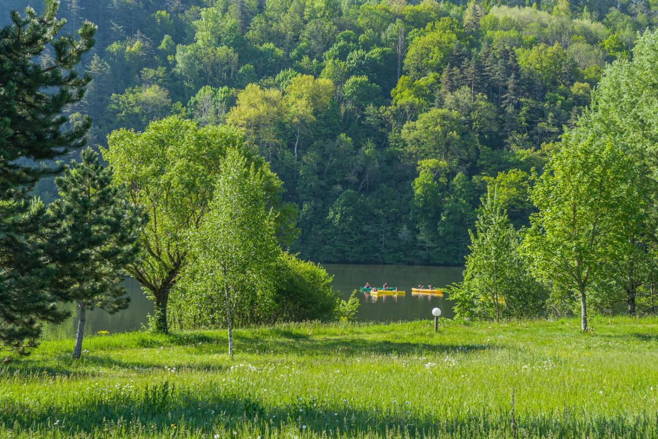 Les Chalets De Booz Saint-Germain-du-Teil Zewnętrze zdjęcie