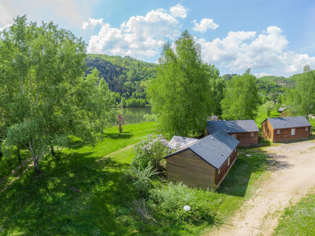 Les Chalets De Booz Saint-Germain-du-Teil Zewnętrze zdjęcie